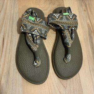 Sanuk Yoga Sandals